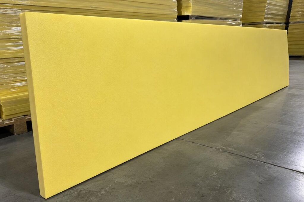 Lembaran XPS Foam Board ukuran 3 × 1 meter di gudang Sekawan Kaya Abadi